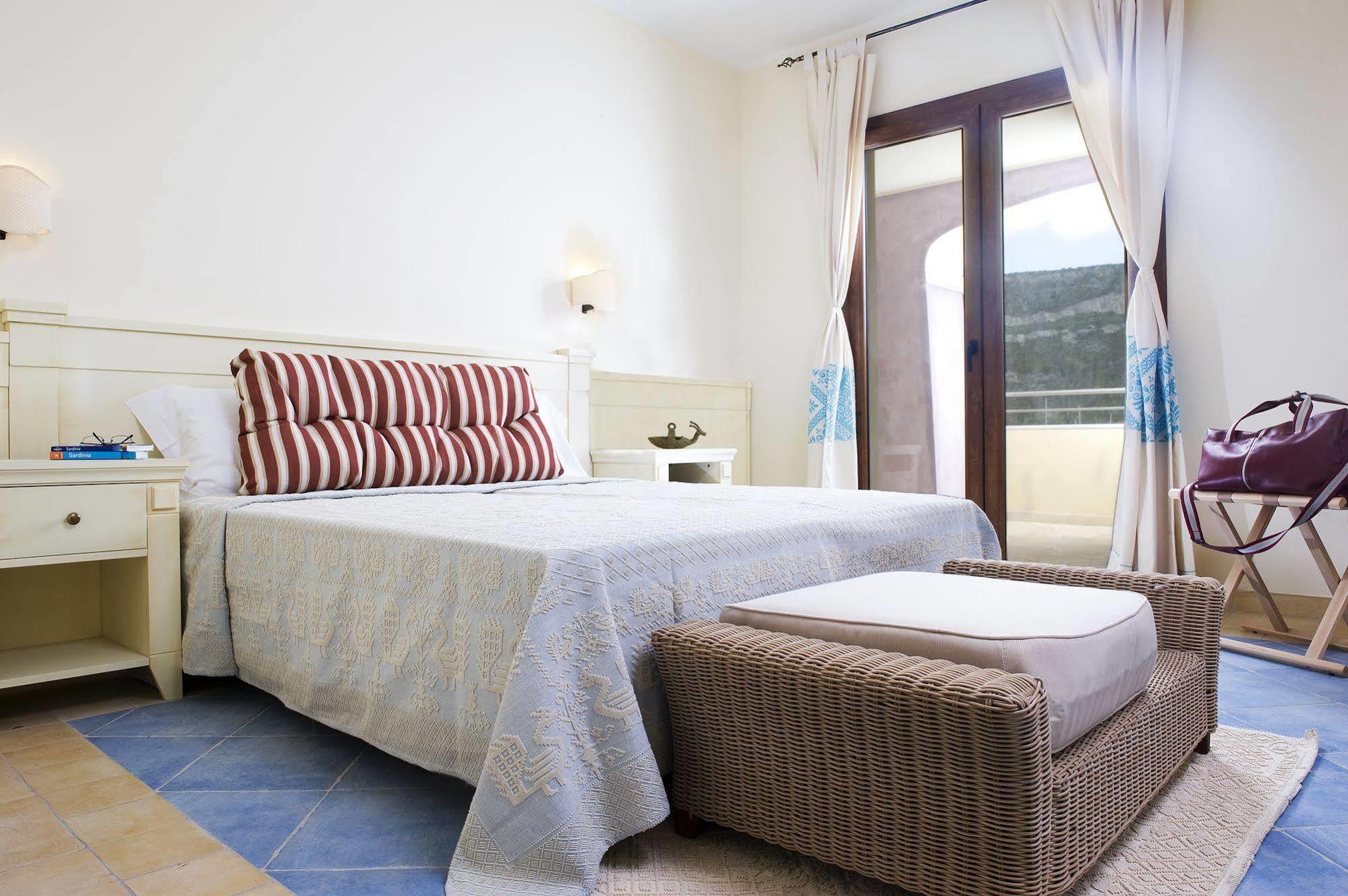 Baja Romantica Hotel 3*